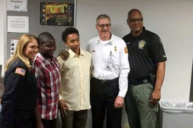 2 Glendale teens who saved a woman from fire are named Heroes