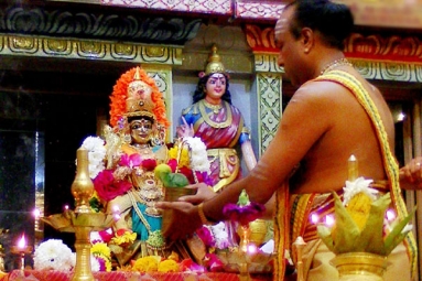 Aadi Pooram Sri Visalakshi Abhishekam