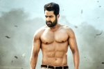 Aravinda Sametha Veera Raghava first look, Trivikram, ntr turns aravinda sametha veera raghava, Six pack