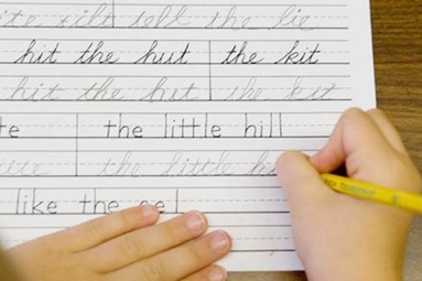 Arizona adds cursive requirement in schools!