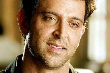 Hrithik Roshan surprises the makers of Kaabil