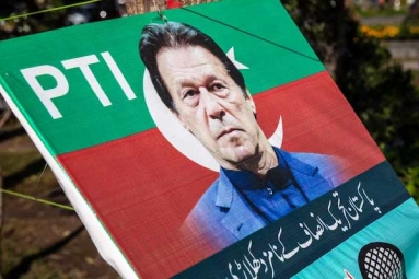 Imran Khan&#039;s Party to be Banned by Pakistan
