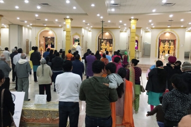 Hundreds of Indians in Arizona Come Together to Pray for the Lost Brave hearts in the Pulwama Attack