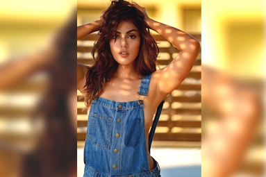 Rhea Chakraborty turns Sizzling Hot