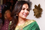 Soundarya Rajinikanth news, Soundarya Rajinikanth films, soundarya rajinikanth approaches the cops, Jewellery