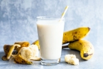 Milk and Banana benefits, Milk and Banana benefits for men, weak men should consume milk and banana before bed, High blood pressure