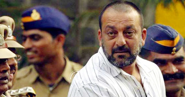 Sanjay Dutt out of Yerwada jail for a month