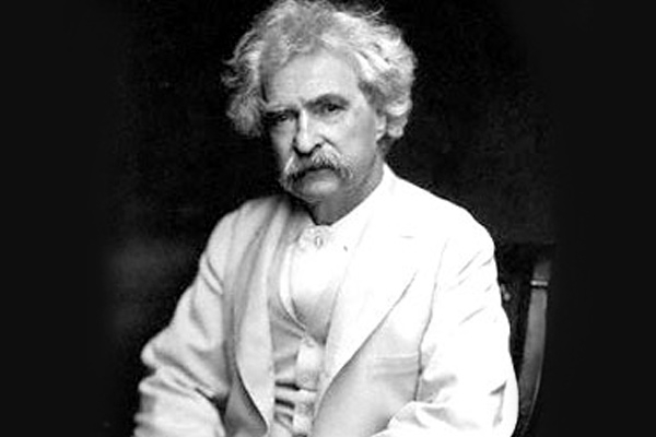 Mark Twain},{Mark Twain