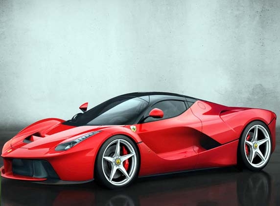 LA AMAZING: FERRARI&#039;S NEW HYPERCAR