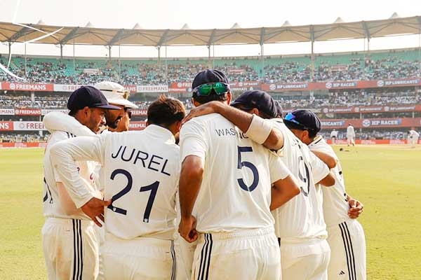 Rishabh Pant issues an Apology Rishabh Pant issues an Apology