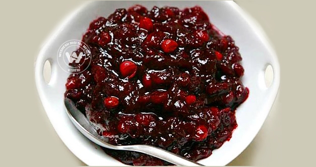 Zesty Spiced Cranberry Sauce for Thanksgiving