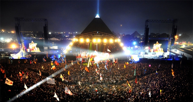 Glastonbury kick starts with stars!},{Glastonbury kick starts with stars!