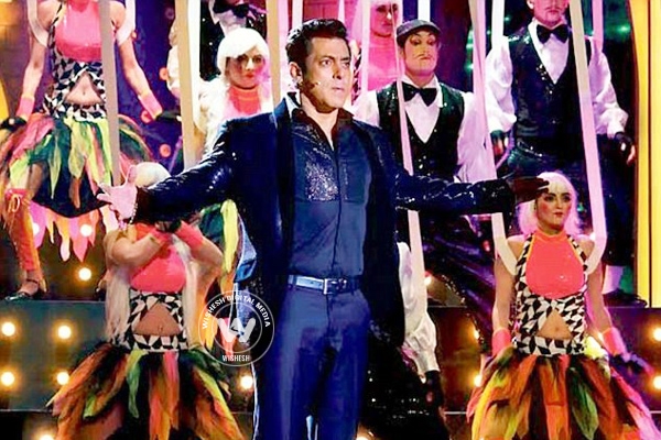 Salman preponed Big Boss finale for his big birthday bash},{Salman preponed Big Boss finale for his big birthday bash