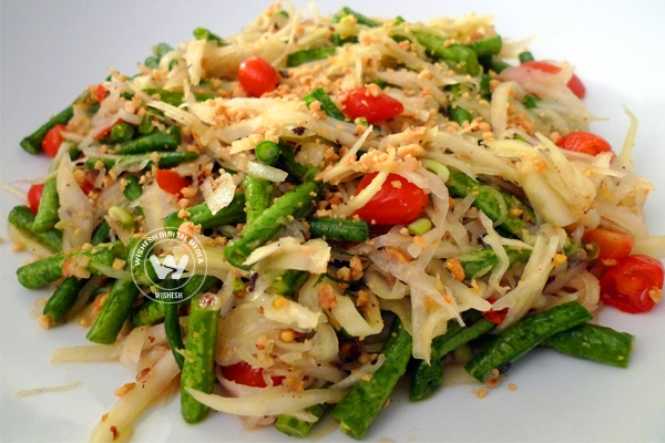 Enjoy Thai cuisine on Wednesday evening